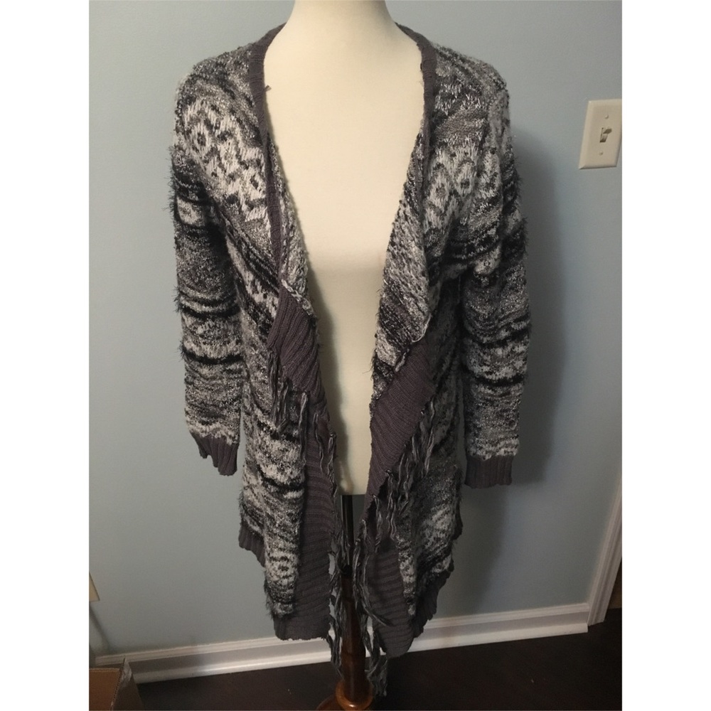Women’s Grey and White Sweater